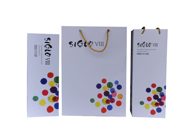 西格羅八世紀(jì)包裝紙袋