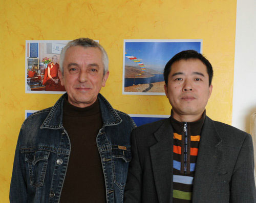 龐驚宇先生與羅伯特先生合影