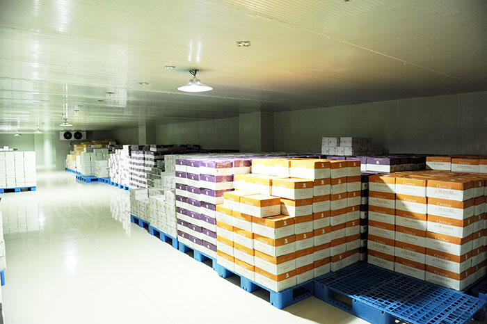 納新紅酒 恒溫酒庫